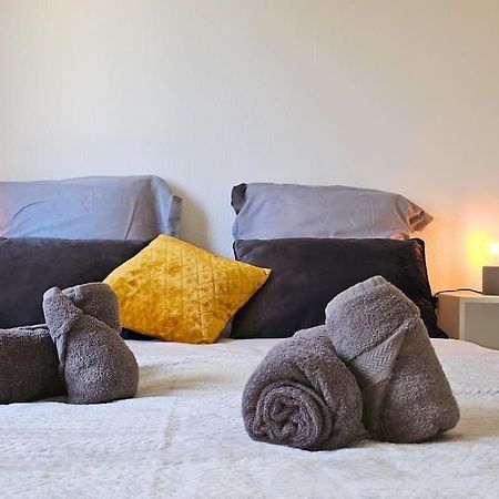 Appartement L'Orchidee, Proche De La Gare Avec Clim Et Terrasse à Narbonne Extérieur photo