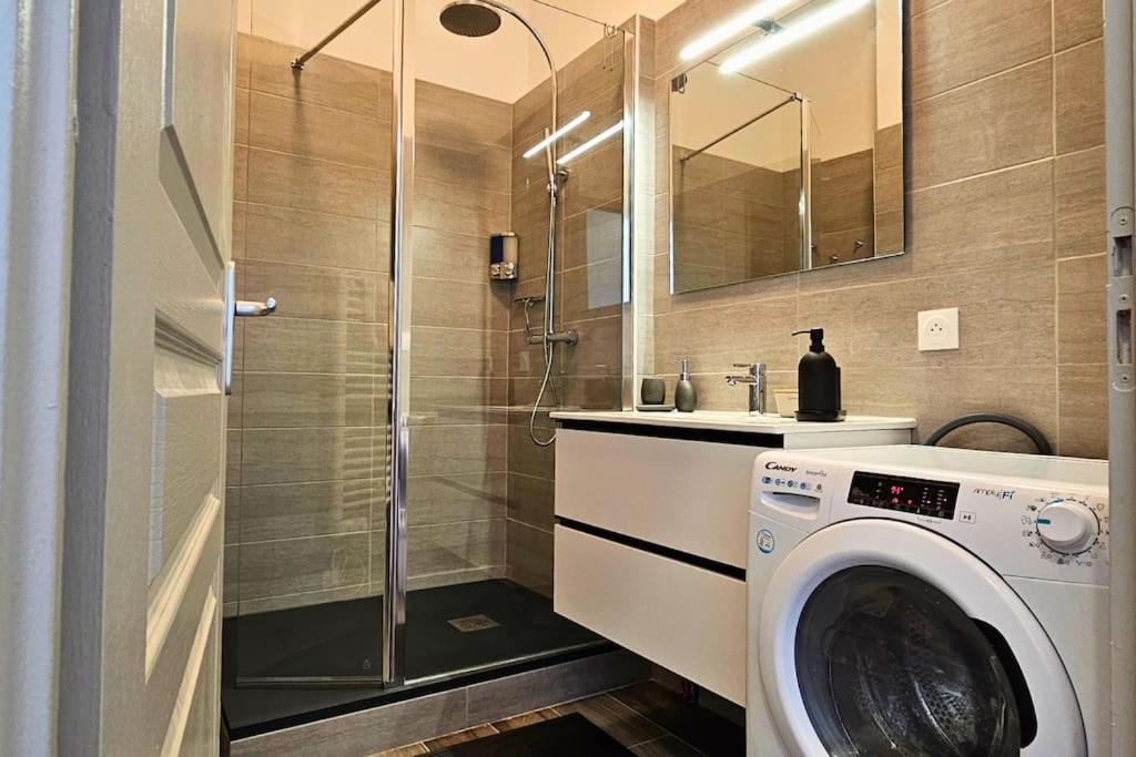 Appartement L'Orchidee, Proche De La Gare Avec Clim Et Terrasse à Narbonne Extérieur photo